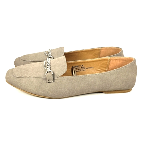 Report Papaya Gray, Slip On, Square Toe, Chain Detail Loafers. Women's Size 7.5W - Picture 2 of 11